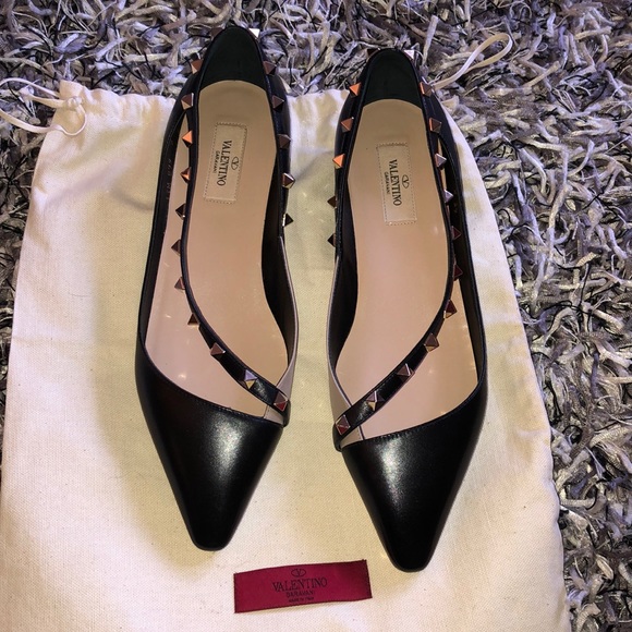 Valentino Garavani Shoes - Valentino Rockstud flat
